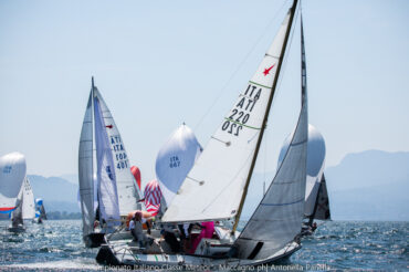 Numeri quasi da record al Campionati Italiano di Classe che debutta l’8 maggio a Chioggia, dove Andrea Piazza ha conquistato il titolo di Timoniere dell’anno.